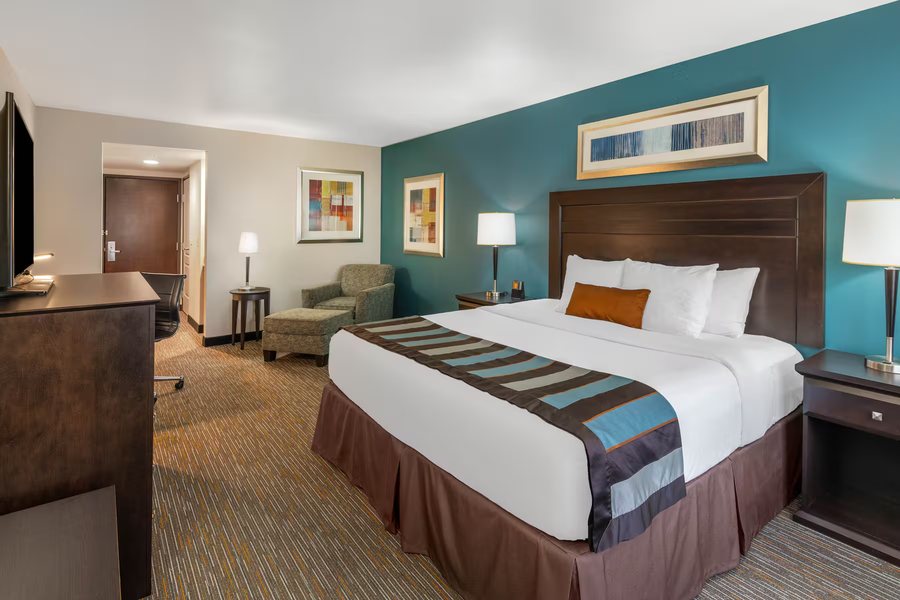 Wingate By Wyndham St George — Guest room