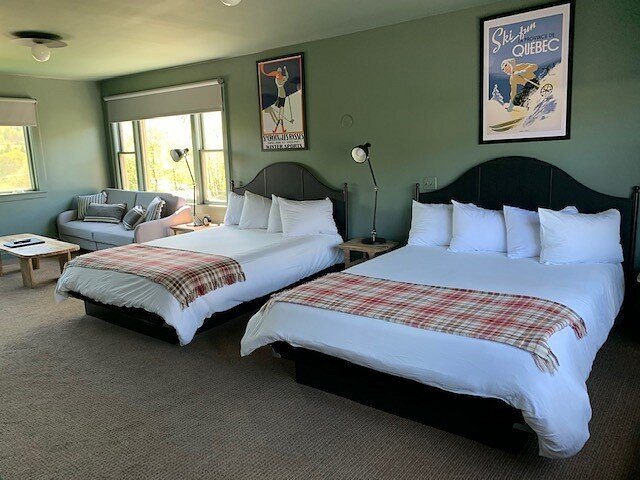 Winwood Inn Condominiums — Guest room
