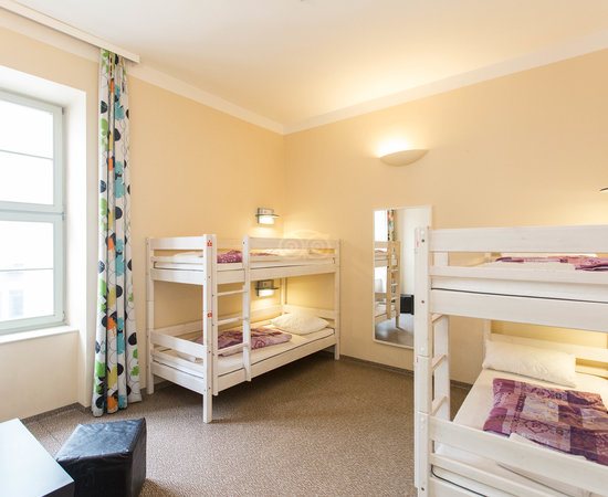 Wombat s City Hostel Budapest — Guest room