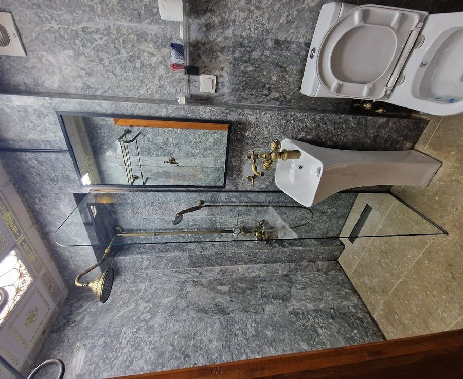 Wonder Wood Hotel Istanbul — Bathroom