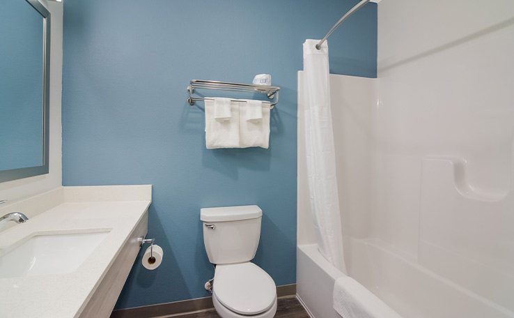 Woodspring Suites Sanford North I 4 — Bathroom