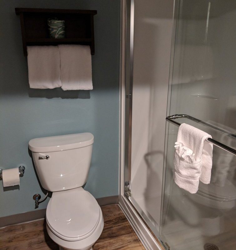 WoodSpring Suites West Monroe I 20 — Bathroom