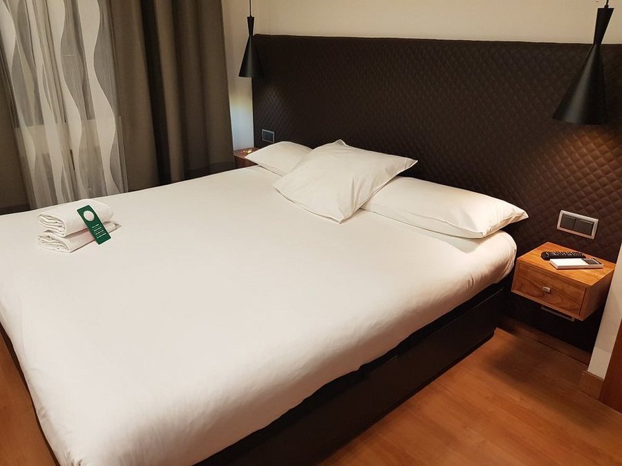 Woohoo Suites Madrid — Guest room