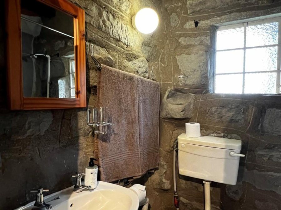 Wyford Farm — Bathroom