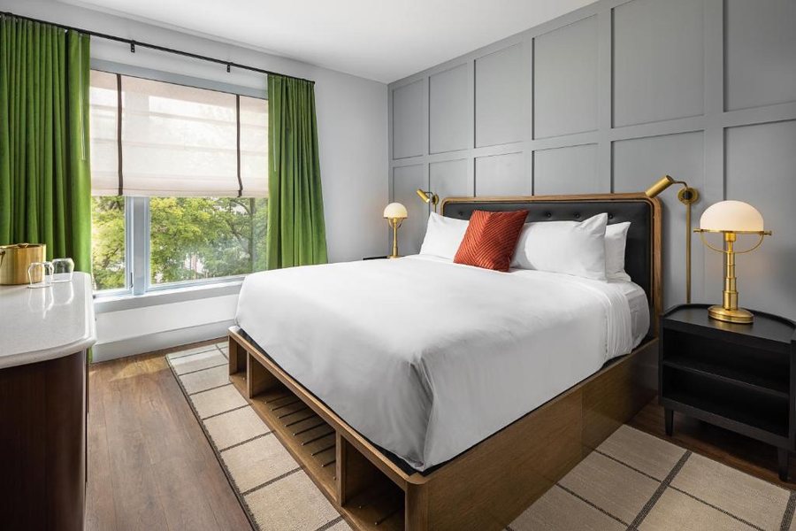 Wylie Hotel Atlanta Tapestry Collection By Hilton — Guest room
