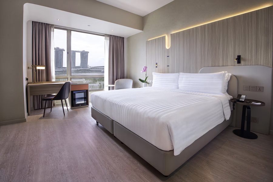 Wyndham Singapore Hotel — Guest room