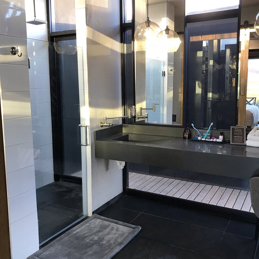 Xaroma — Bathroom