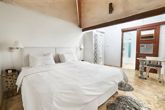 XVA Art Hotel — Guest room