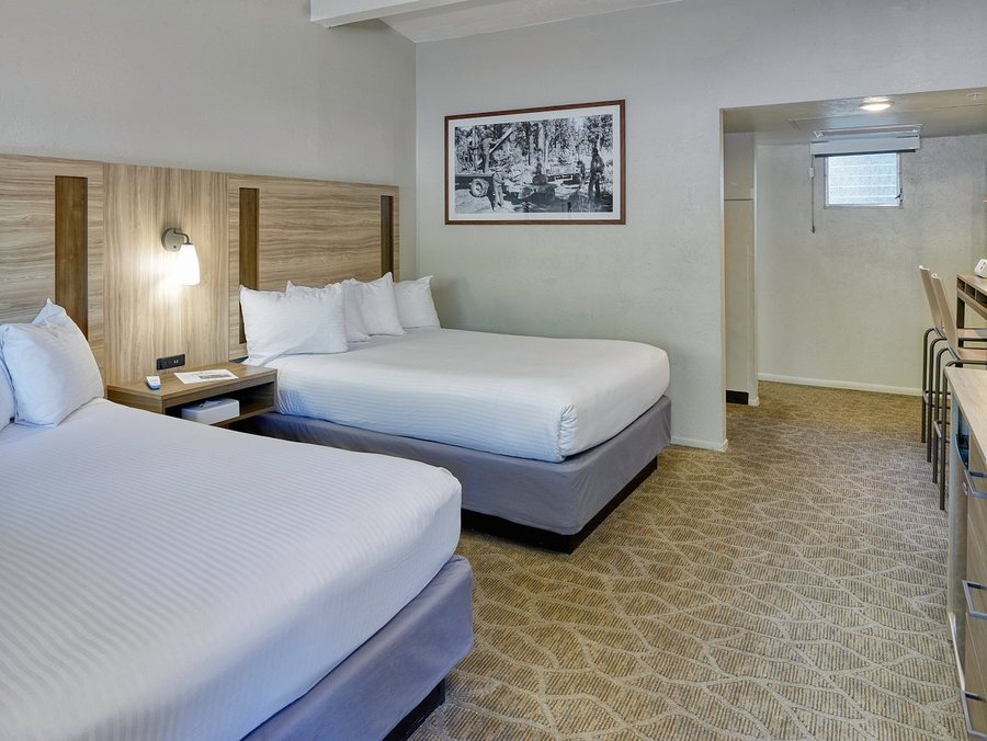 Yavapai Lodge Grand Canyon — Guest room