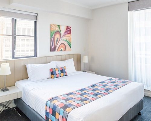 YEHS Hotel Sydney Harbour Suites — Guest room