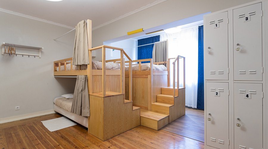 Yes Lisbon Hostel — Guest room