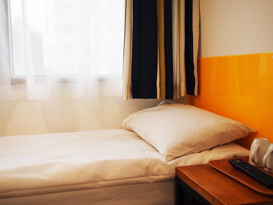 Yesinn Yaumatei — Guest room