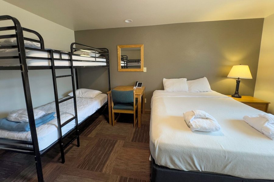 YMCA of the Rockies — Guest room