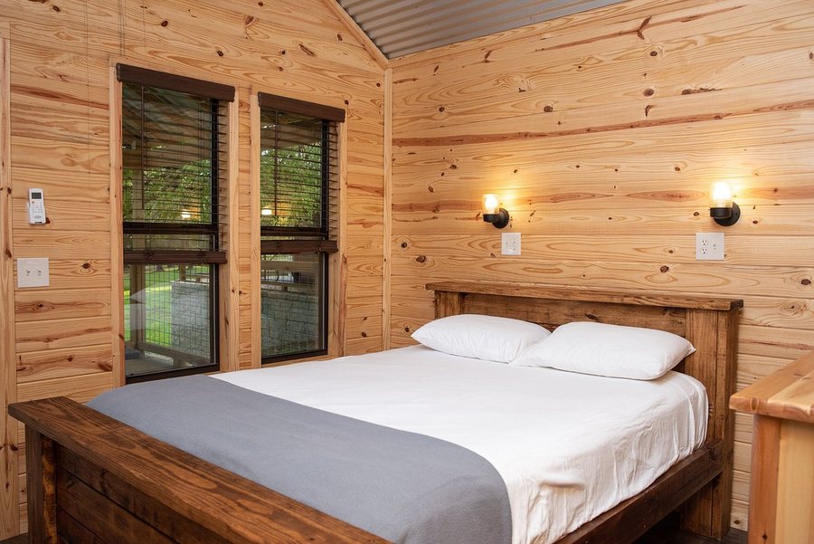 Yogi Bear s Jellystone Park Camp Resort Wichita Falls — Guest room