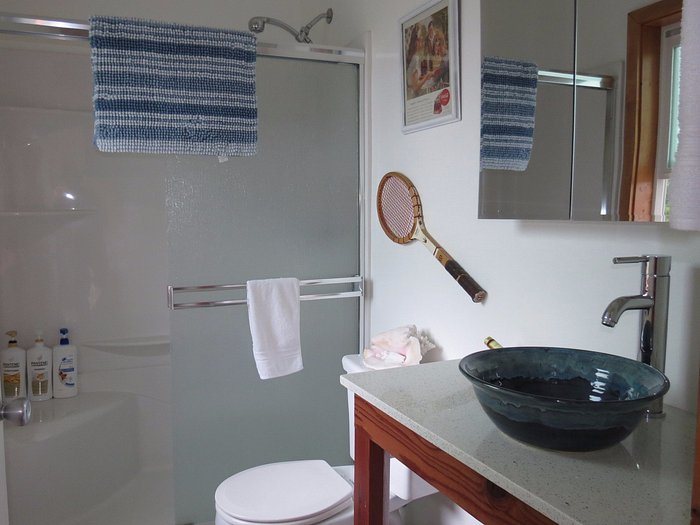 Yosemite Plaisance Bed Breakfast — Bathroom