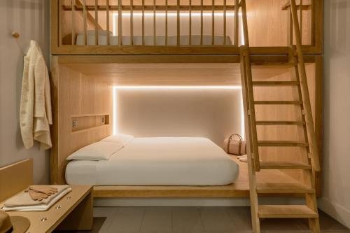 Zedwell Greenwich — Guest room