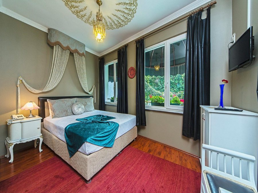 Zeynep Sultan Hotel Istanbul — Guest room
