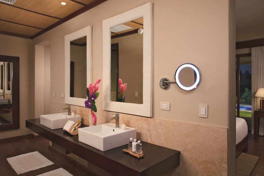 Zoetry Agua Punta Cana — Bathroom