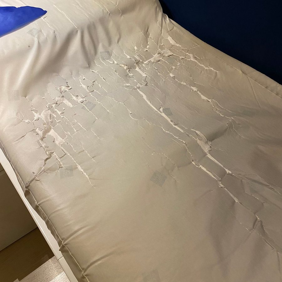 ZZZleepandGo — Guest room