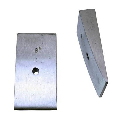 Omix | 18206.02 | Suspension Leaf Spring Shim Kit, Rear, 8 Degree, 2.5 Inches Wide | OE Reference: MS-WSC80