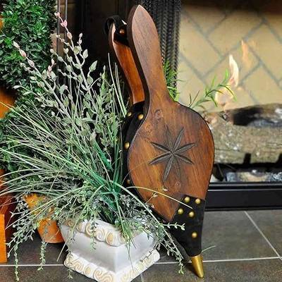 Rosette Bellows