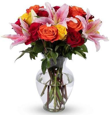 Benchmark Bouquets - Big Blooms Oriental Lilies & Roses (Glass Vase Included) - Fresh Flowers for Next Day Delivery - Gift for Birthday, Anniversary, Get Well, Sympathy, Congratulations