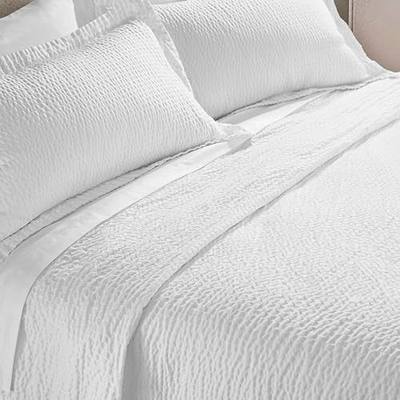 Courtyard by Marriott Coverlet King Size | Lightweight & Breathable Cotton Blend | Bedspread with Unique Wash-Activated Ripple Texture | Hotel Bedspread | White Quilt for All Season Comfort