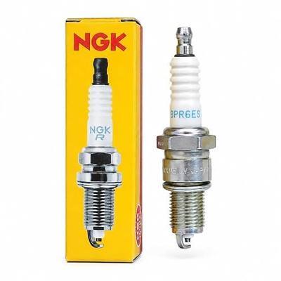 BPR6ES NGK Spark Plug for Honda Engines & Other Small Engines (One Spark Plug)