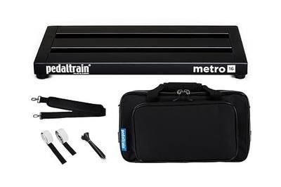 Pedaltrain Metro 16 16-inch x 8-inch Pedalboard with Soft Case