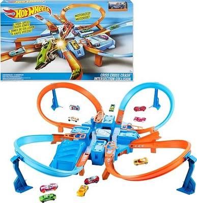 Hot Wheels Track Set with 1:64 Scale Toy Car, 4 Intersections for Crashing, Powered by a Motorized Booster, Criss-Cross Crash Track (Amazon Exclusive) | Playset with 1:64 Scale Toy Car &4 Intersections for Crashing, Powered by a Motorized Booster (Amazon Exclusive)