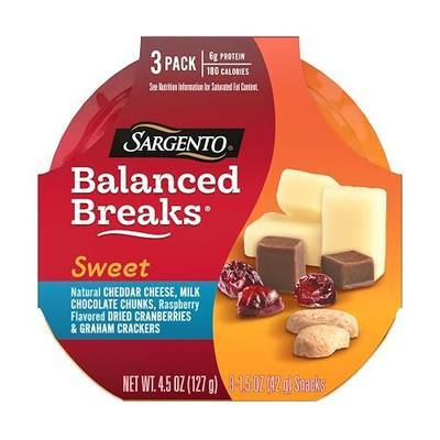 Sargento Sweet Balanced Breaks Cheddar Natural Cheese, Milk Chocolate Chunks, Raspberry Flavored Dried Cranberries and Graham Crackers Snack Kit, 3-Pack