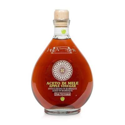Due Vittorie Apple Vinegar - Easy to Drink Raw Apple Cider Vinegar Aged in Barrique Wine Barrels, Gourmet Vinegar for Cooking, Imported From Italy, All Natural - 16.9 fl oz / 500ml