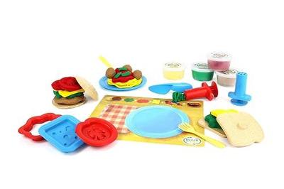 Green Toys Meal Maker Dough Set 18 Piece Pretend Play, Motor Skills,Creative Arts & Crafts Activity Set. No BPA, phthalates, PVC Dishwasher Safe Recycled Plastic Tools,Organic Dough,Made in USA