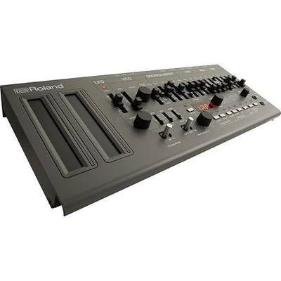 Roland SH-01A Synthesizer with Analog Circuit Behavior And Built-in Sequencer
