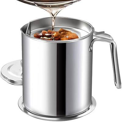 Chihee Grease Container Stainless Steel 2L / 67.6 fl oz Fine Mesh Strainer | Easy to Clean Large Spout Bacon Grease Saver Cooking Oil Keeper Stoarge Can with Dust-proof Lid Non-slip Tray Kitchen Frying