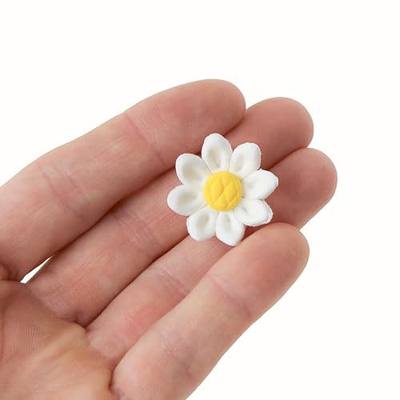 Global Sugar Art 36-Count Mini Edible Daisy Cake Decorations, Sugar Flowers