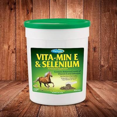 Farnam Vita-Min E & Selenium Antioxidant Supplement for Horses, Horse Vitamin E Supplement, Muscle Health and Peak Condition, 3 lb, 96 Day Supply