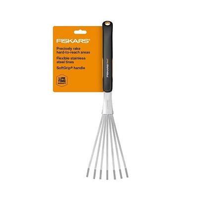 Fiskars Xact Hand Rake, Heavy Duty Gardening Hand Tool with Ergonomic Handle and Hanging Hole for Storage, Stainless Steel Head and Tines, Perfect for Maintaining a Raised Garden Bed