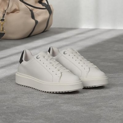 Steve Madden Womens Charlie