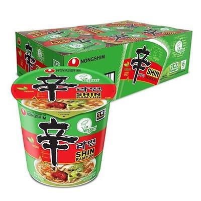 Nongshim Shin Ramyun Vegan Noodles Cup, Spicy Vegan Korean Instant Ramyun, Bold Veggie Flavored Broth, Microwaveable, Quick & Easy, Pantry Essential, 2.64 oz (Pack of 6)