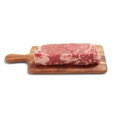 Country Natural Beef, Beef Striploin Steak Pasture Raised Tray Pack Step 4, 12 Ounce