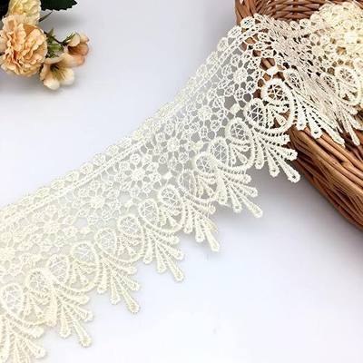 FQTANJU 5 Yard Floral Lace Edge Trim 9cm Wide Ribbon Edging Trimmings Wedding Dress Embellishment Gift Party Decoration Applique DIY Sewing Crafts (Beige)