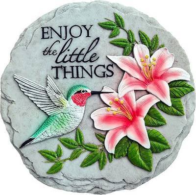 Spoontiques - Garden Décor - Hummingbird Stepping Stone - Decorative Stone for Garden