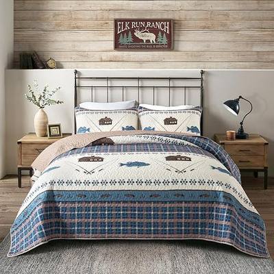 Soul & Lane - Gone Fishing Quilt Set, Lakehouse Bedding, Queen with 2 Shams | Fish Comforter Set, Rustic Cabin Themed Bedspread, Blue Lake House Country Bedding, Wilderness River Outdoor Lodge Decor