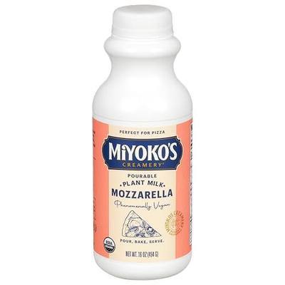 MIYOKO'S CREAMERY Organic Pourable Mozzarella Cheese, Melts-Bubbles-Browns, Made from Plant Milk, Dairy Free, Vegan, 16oz. (1-Pack)