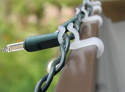 Projectpak Mighty Light Christmas Light Clips Hangers Outdoor Hang Gutter Hooks for Christmas Decoration String Lights Weatherproof Outdoor Lights Clip for Halloween Xmas | 100 Pack