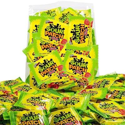 Candy Pack of Candy, SourPatch Kids, Bulk, 2 lb | Fun Size Individually Wrapped Candy for Movie Theater Candy, Holiday Stuffing Basket Fillers, Party Bags, Office