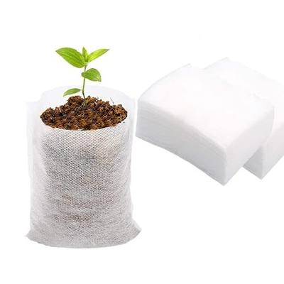 gardtree 400PCS Small Plant Nursery Bags 3.1x3.9 Inch, Biodegradable Non-Woven Seedling Bags, Breathable & Sturdy Grow Bags for Succulents Vegetables, Easy Transplant, Space-Saving for Home Garden