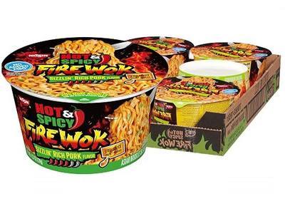 Nissin Hot & Spicy Fire Wok, Sizzlin' Rich Pork, 4.37 Ounce (Pack of 6) | Bold and spicy flavor for a kick of heat in every bite