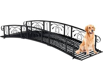 Kinsuite 8FT Metal Garden Bridge - Vaulted Iron Bridge with Safety Siderails, Outdoor Decorative Yard Arch Garden Arch Footbridges for Backyards Ponds, Creeks, Black